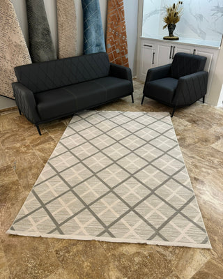 Duru Series Geometric Patterned Machine Made Carpet Gray