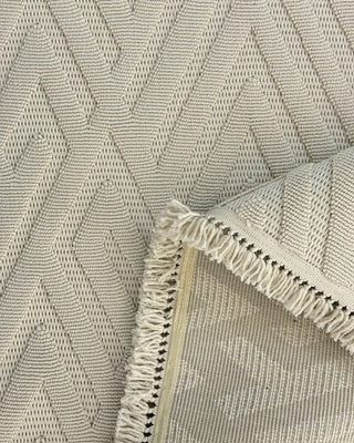 Buklem Zigzag Patterned Machine Made Carpet Beige