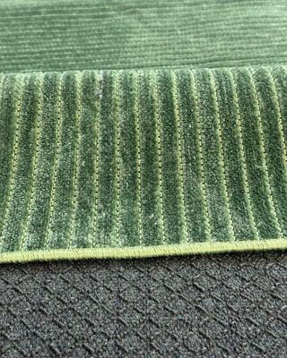 Island Rug Green