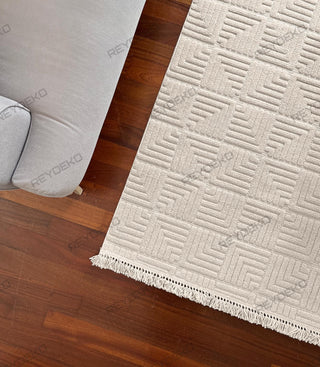 Defne Geometric Pattern Machine Carpet Beige