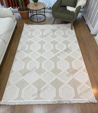 Olivia geometric pattern machine carpet beige