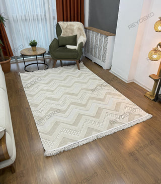 Olivia zigzag pattern machine carpet beige